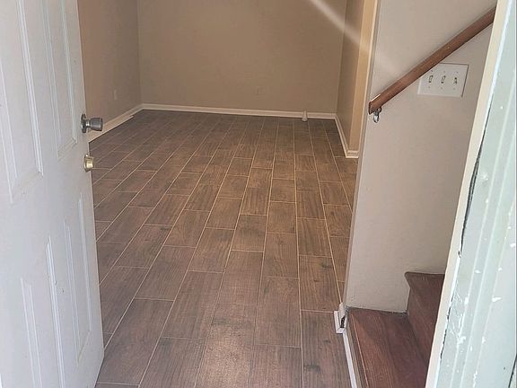 5th image of 1210 Douglas Cir