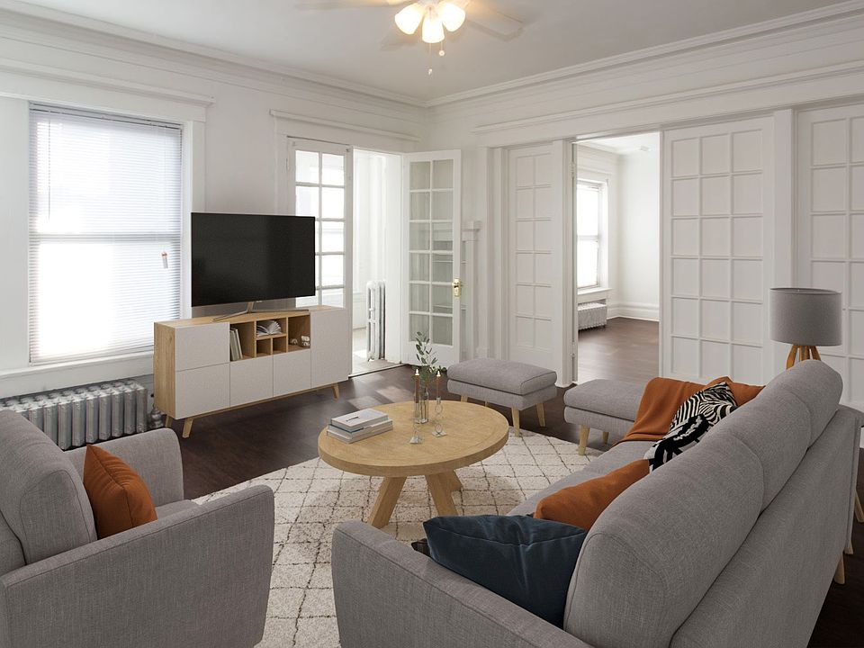 Dining/Living room