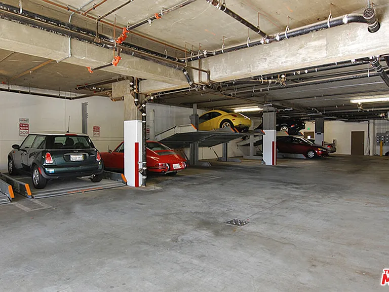 2216 Main St #204 — Photo 20