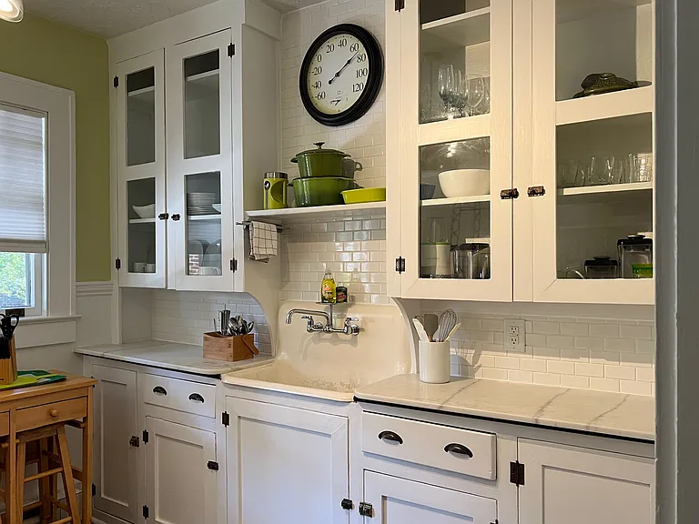 161 Edgewood Rd #2 — Photo 3