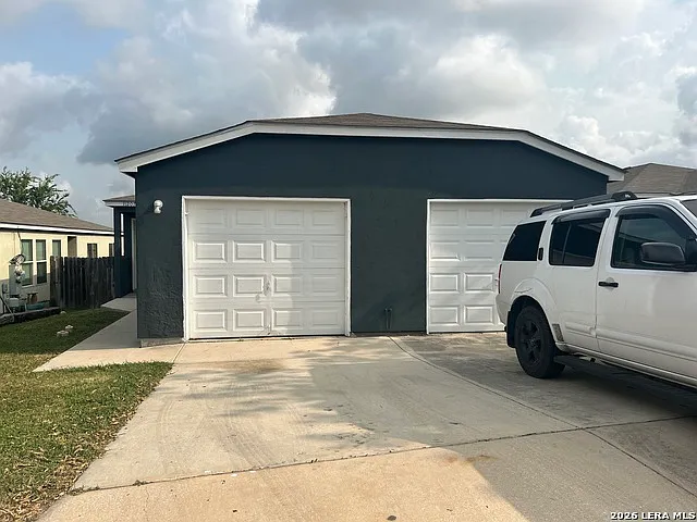 11207 Terra Loop Rd — Photo 1