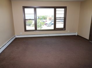 9701 Ridgeland Ave, Oak Lawn, IL 60453