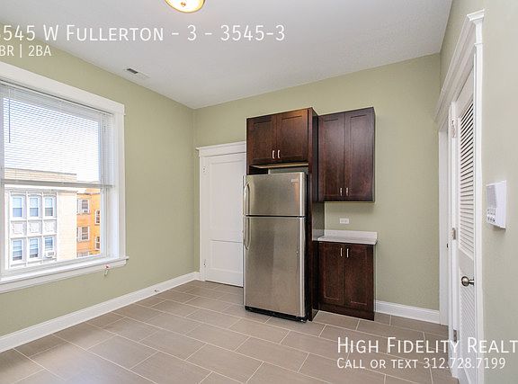 5th image of 3545 W Fullerton Ave Unit 3