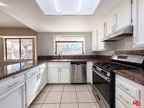 2nd image of 3164 Gingerwood Ln
