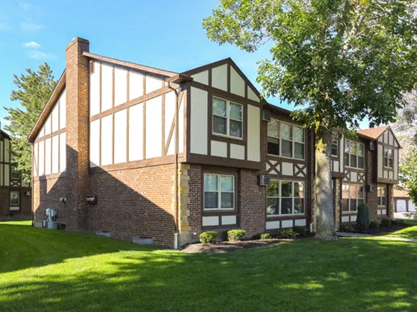 London Towne Apartments