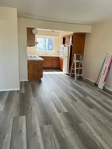 5736 Lexington Ave Photo 1