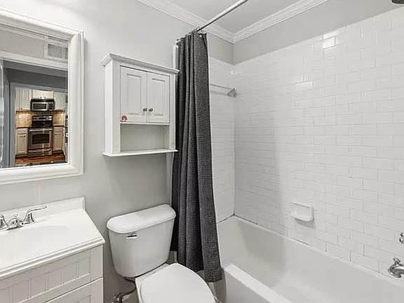 3rd image of 48 Peachtree Ave #323