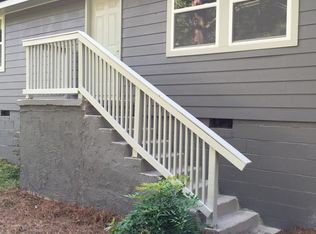 2911 Akron St, East Pt, GA 30344