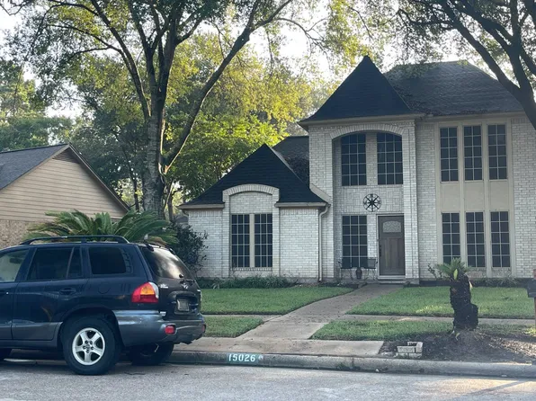 15026 River Park Dr, Houston, TX 77070