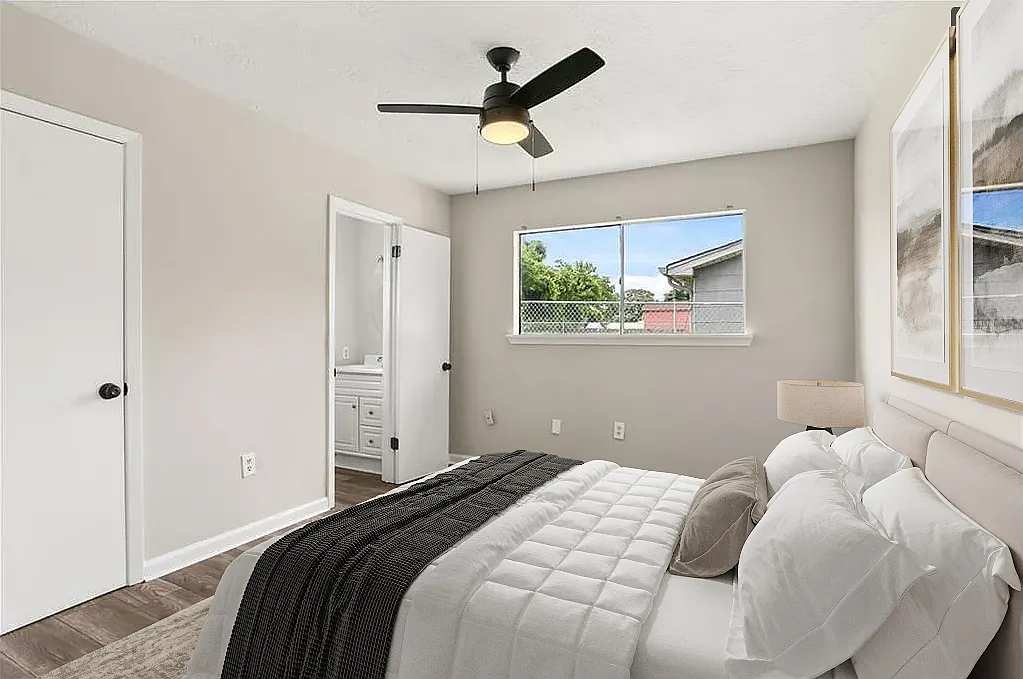 2950 Dickens Dr — Photo 4