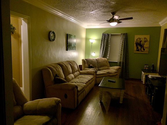 3rd image of 2363 Baltimore Ave