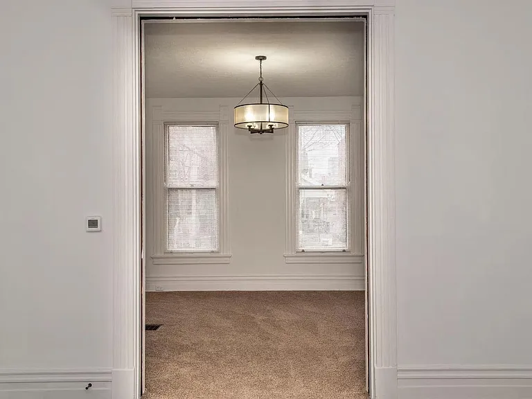 536 Lexington Ave #1 — Photo 19