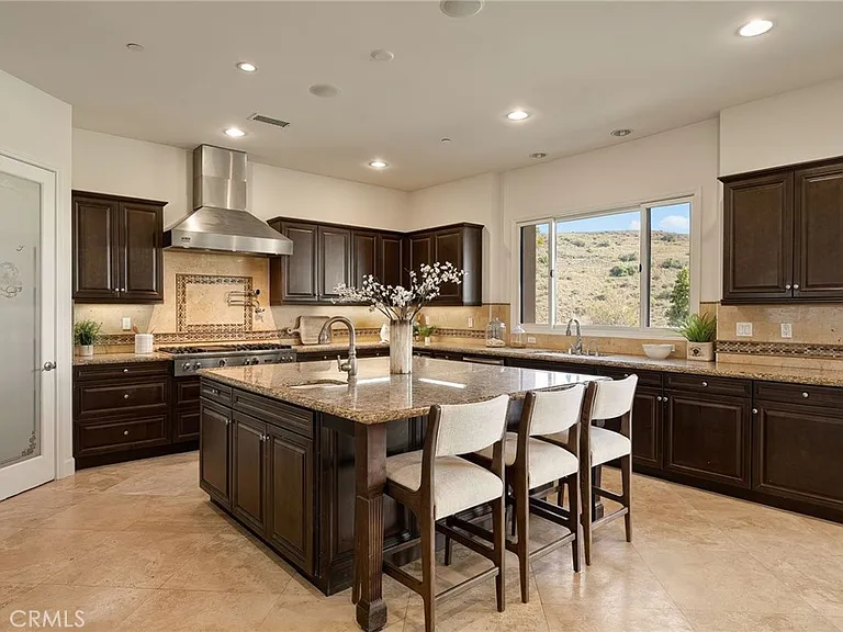 10727 W Stallion Ranch Rd — Photo 11