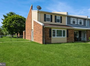 210 Hyacinth Ct, Quakertown, PA 18951