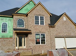 1085 Henderson Dr, Lexington, KY 40515