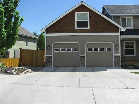 Attached 2-car Garage
