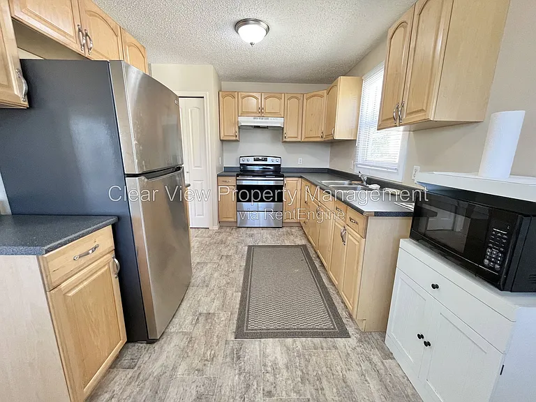 14 Princeton Cres W — Photo 10