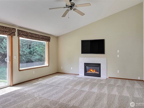 5th image of 5220 76th Street Ct E