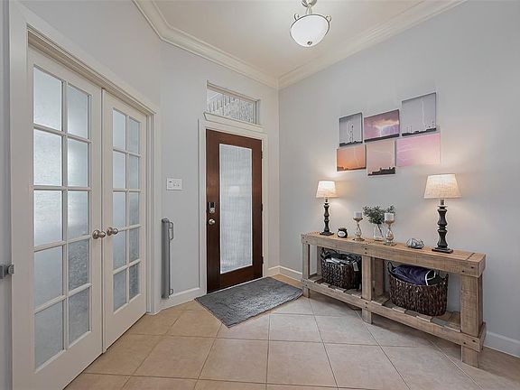 3rd image of 9422 Pearl Creek Lane