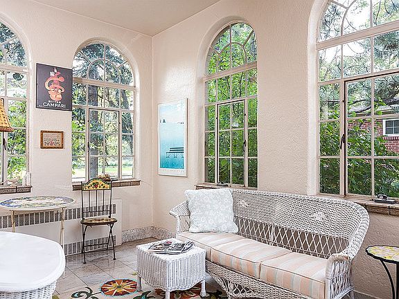 sunroom/office