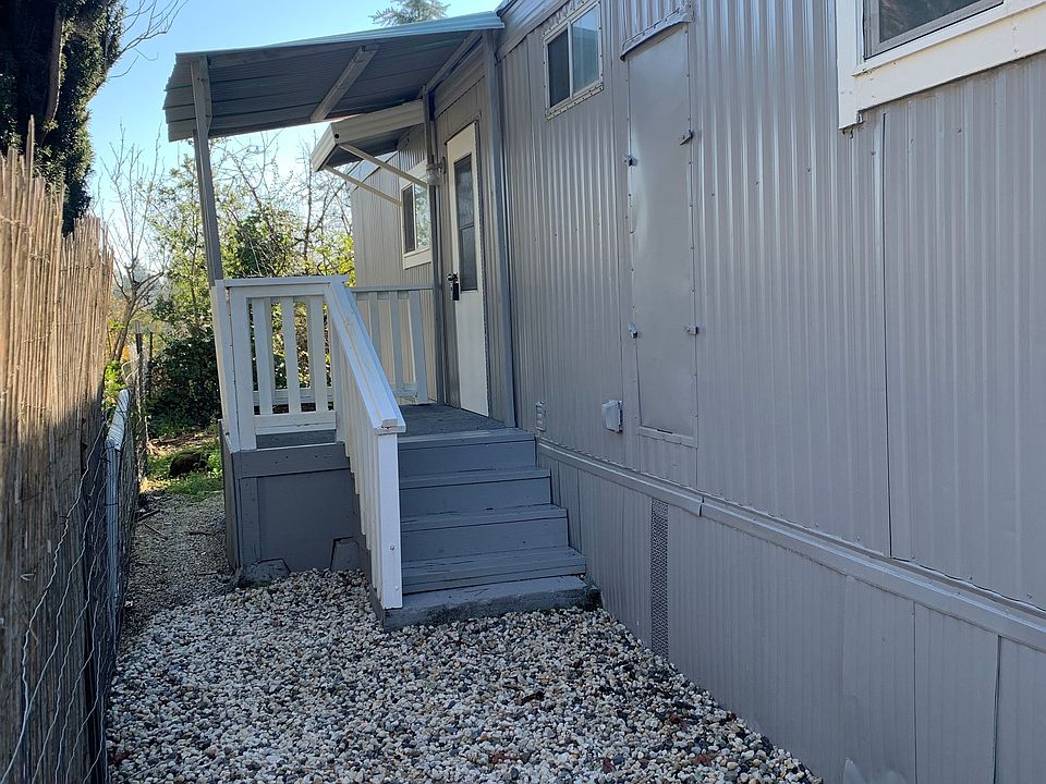 1st image of 108 Juniper Dr #108