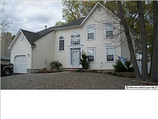 1st image of 937 McGuire Dr