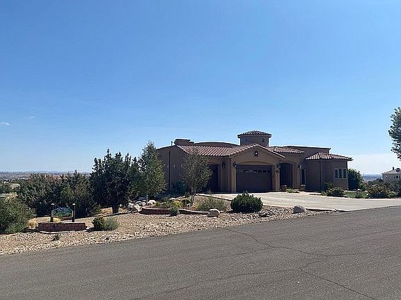 3rd image of 7210 Tuscany Ct