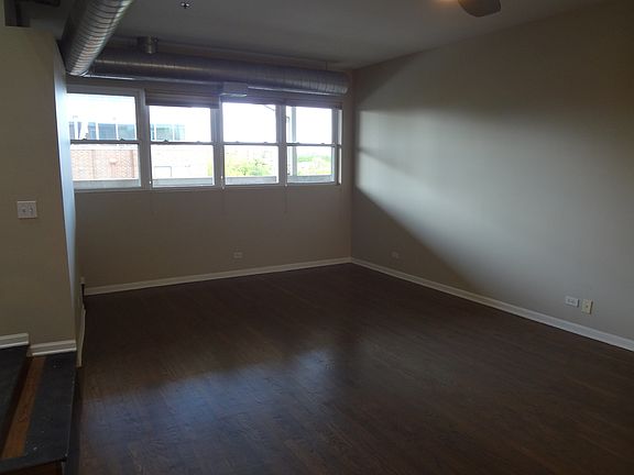 2nd image of 1834 Ridge Ave Unit 137