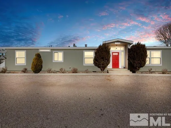 2650 Flood St, Silver Springs, NV 89429