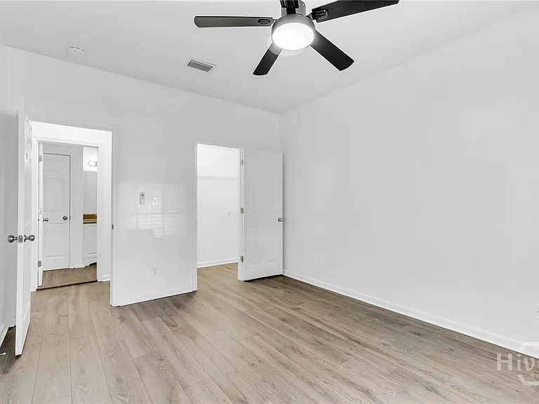 4104 Walden Park Dr — Photo 18