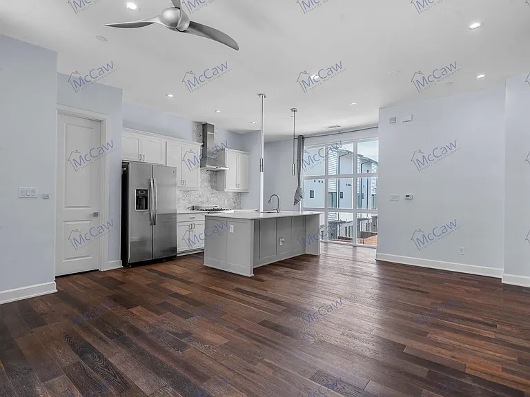 5202 Capitol Ave #1108 — Photo 4
