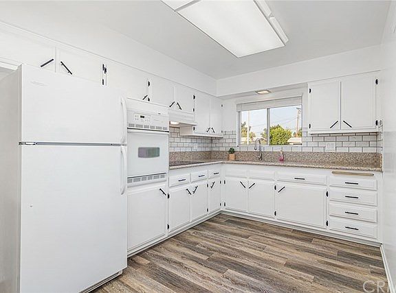 4th image of 28087 Pebble Beach Dr #D