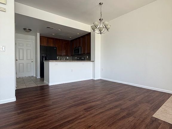 5th image of 16262 E Geddes Ln #6