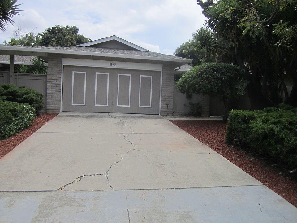 1st image of 872 E Evelyn Ave