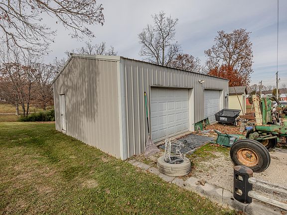 5th image of 60 Community Drive