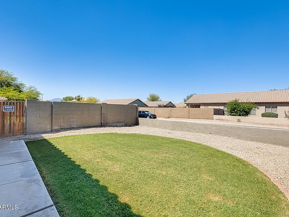 5th image of 6319 W Hilton Avenue