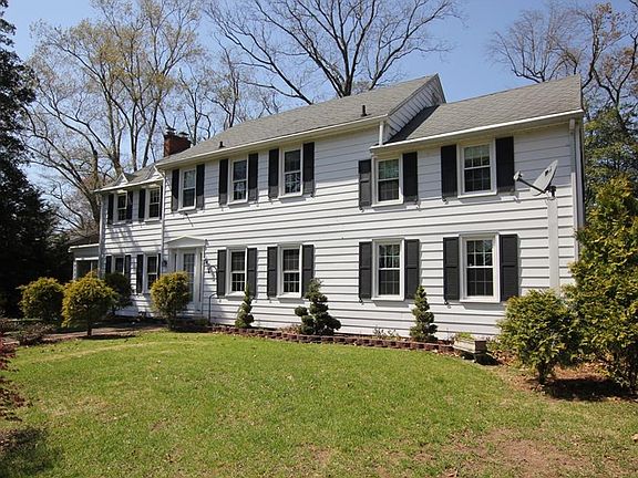 2nd image of 9545 Cedar Ln