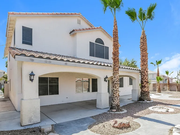6306 Wild Strawberry Ln — Photo 17