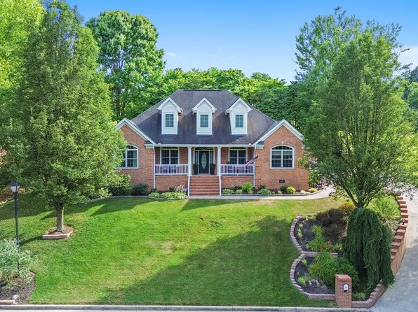 3907 Wayland Blvd, Johnson City, TN 37604