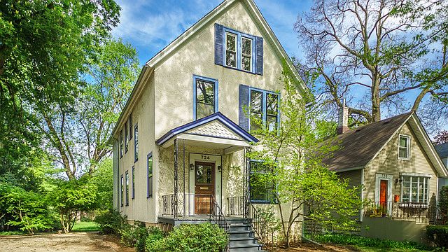1st image of 724 Belleforte Ave