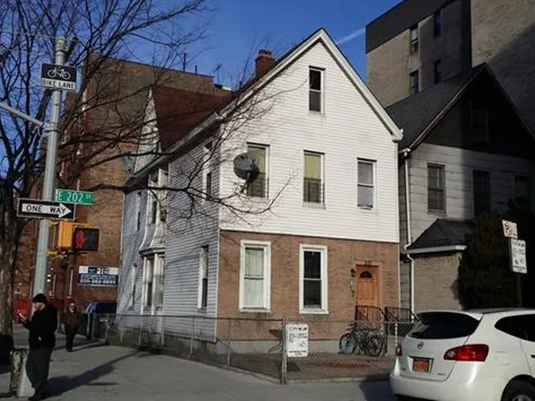 201 E 202nd St, Bronx, NY 10458