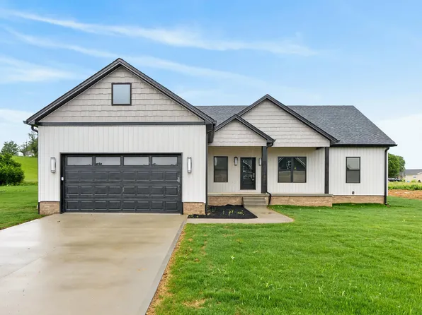 105 Stonegate Dr, Danville, KY 40422