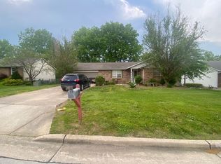 109 Hickory Dr, Troy, MO 63379