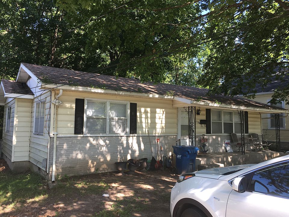 2nd image of 1136 Sophia St