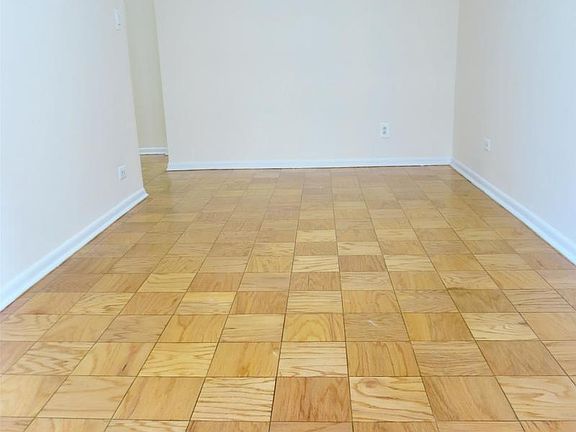 5th image of 502 E 79th St APT 2A