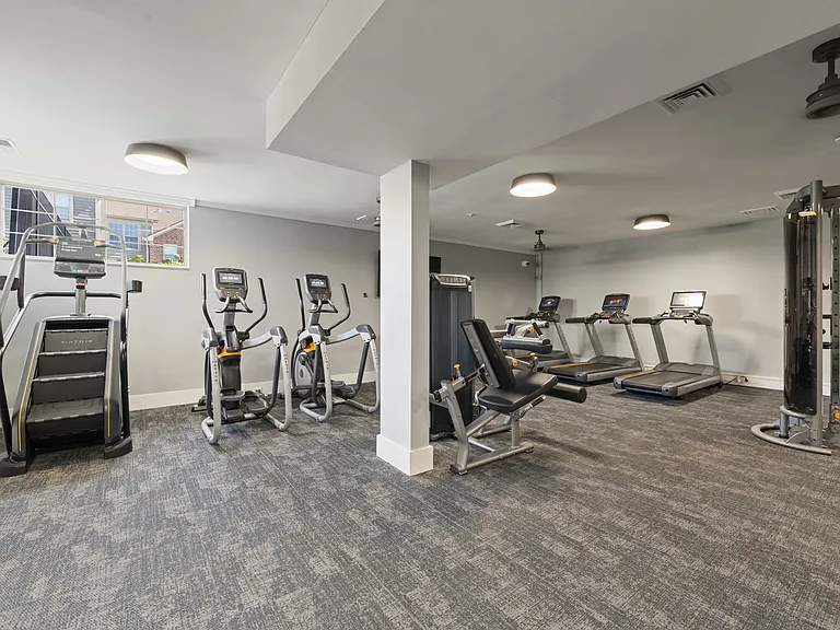 Green Trails Apartments — Photo 40