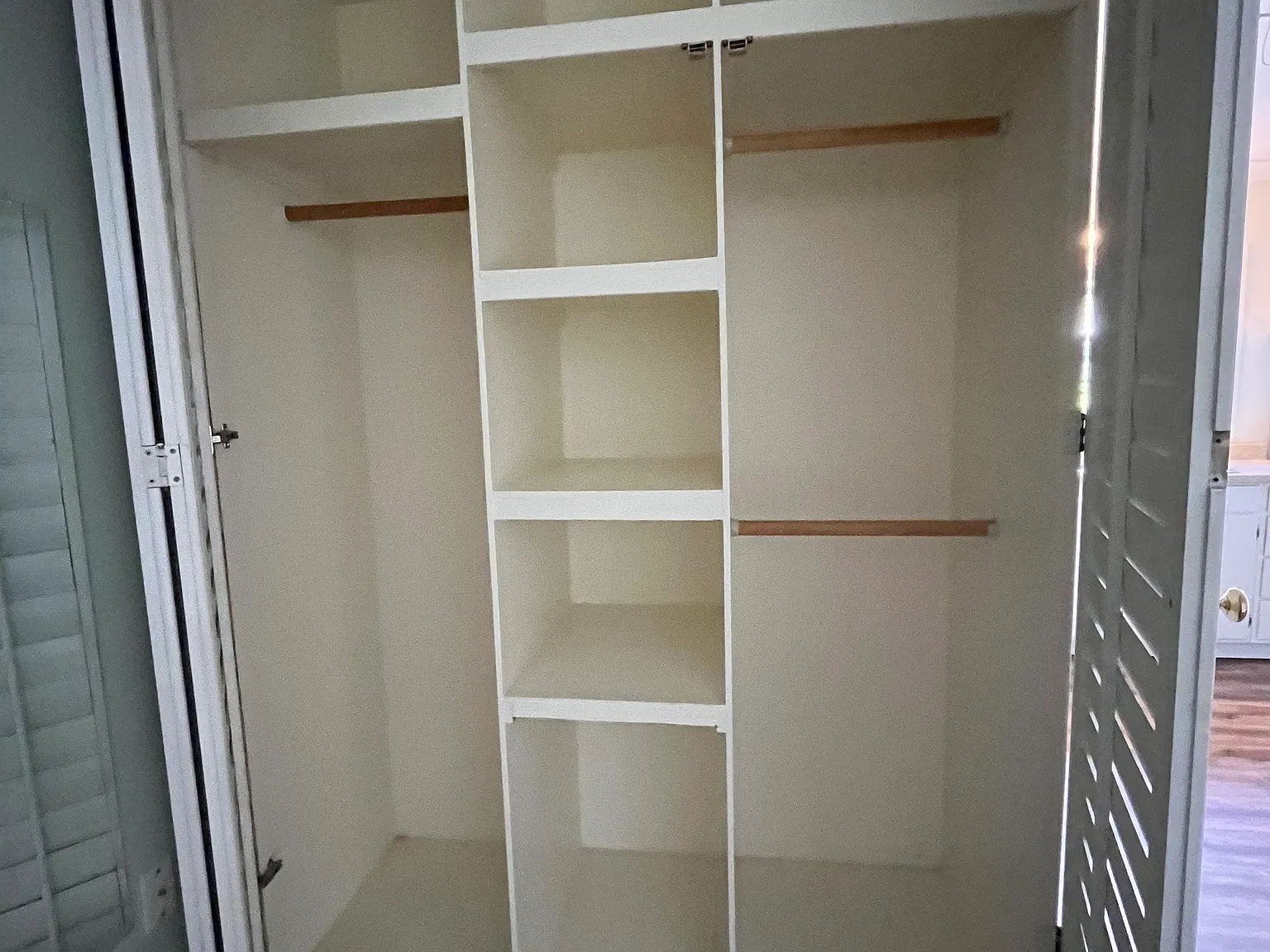 Studio, 400 sqft, $2,675 — Photo 4