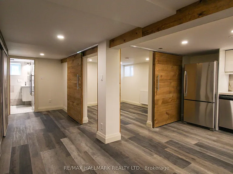 371 Saint Clarens Ave #BASEMENT — Photo 1