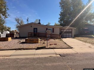 101 Honeysuckle St, Casper, WY 82604