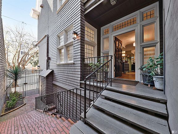 2nd image of 2308 Divisadero St